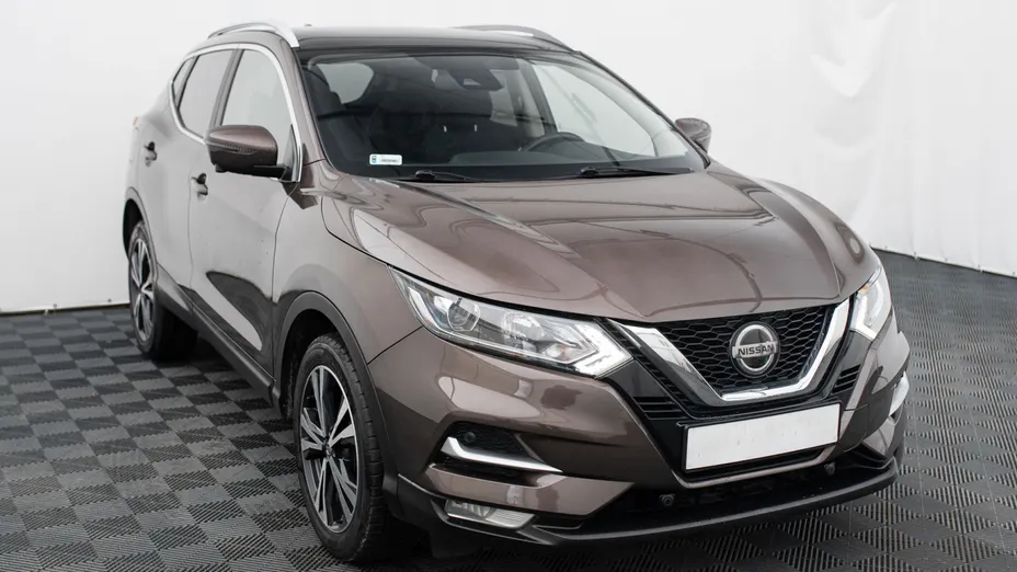 NISSAN Qashqai Qashqai 1.3 DIG-T N-Connecta DCT