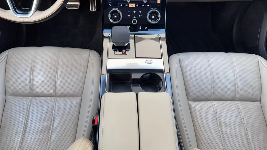 LAND ROVER Range Rover Velar Velar 2.0 P250 R-Dynamic SE