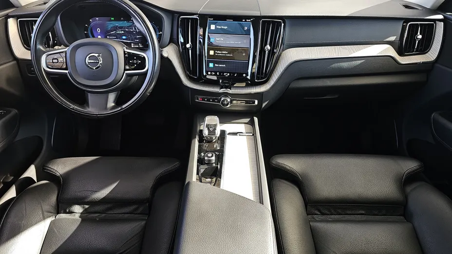 VOLVO XC60 XC60 T6 Plug-In Hybrid AWD Inscription aut