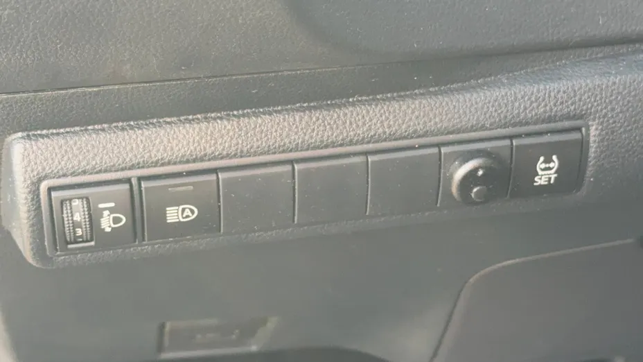 TOYOTA Corolla Corolla 1.5 Comfort