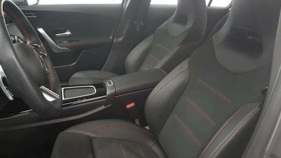 MERCEDES-BENZ A Klasa A 200 AMG Line 7G-DCT