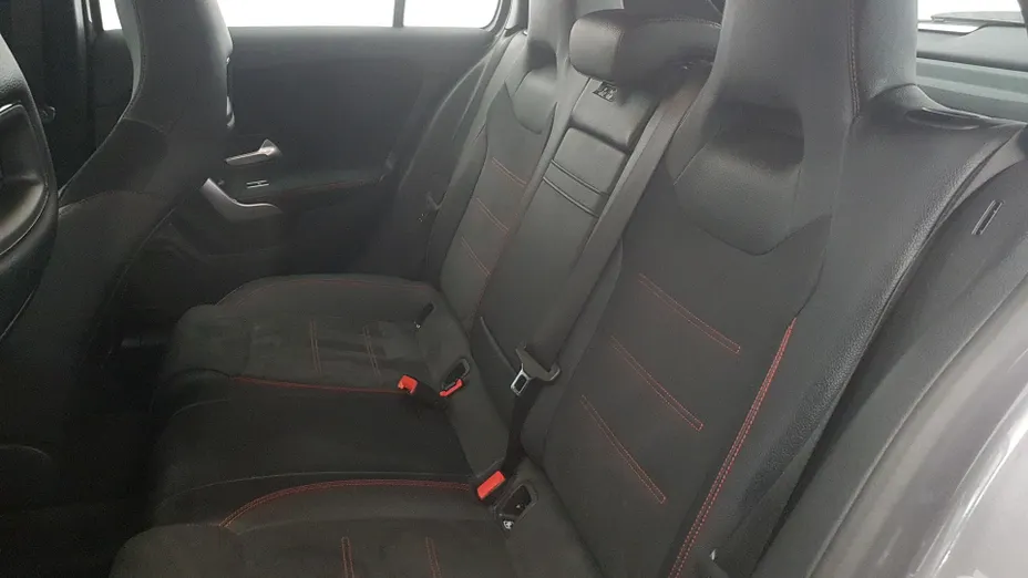 MERCEDES-BENZ A Klasa A 200 AMG Line 7G-DCT