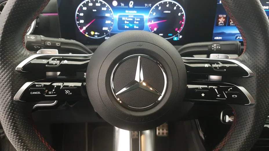 MERCEDES-BENZ A Klasa A 200 AMG Line 7G-DCT