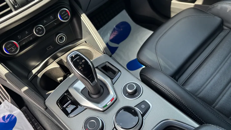 ALFA ROMEO Stelvio Stelvio 2.0 Turbo Veloce Q4 aut