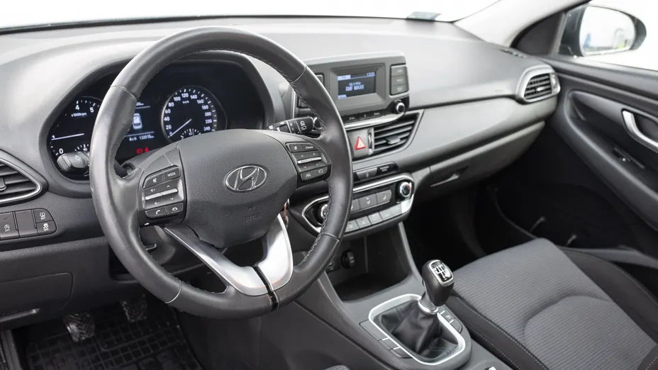 HYUNDAI i30 i30 1.5 DPI Classic +