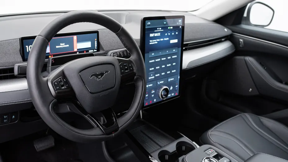 FORD Mustang Mach-E Mustang Mach-E 98kWh RWD