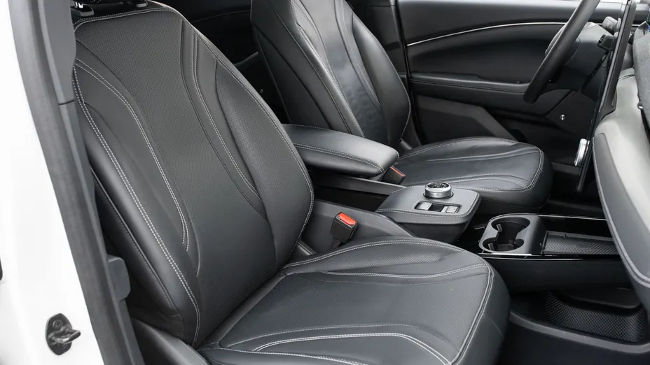 FORD Mustang Mach-E Mustang Mach-E 98kWh RWD