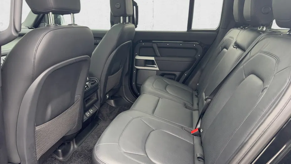 LAND ROVER Defender Defender 110 3.0 D250 mHEV XS Edition