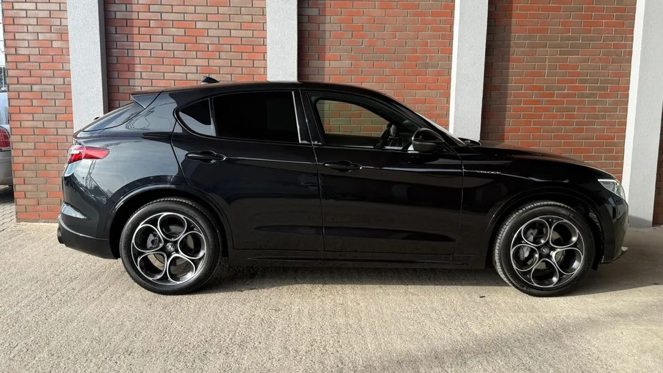 ALFA ROMEO Stelvio Stelvio 2.0 Turbo Veloce Q4 aut