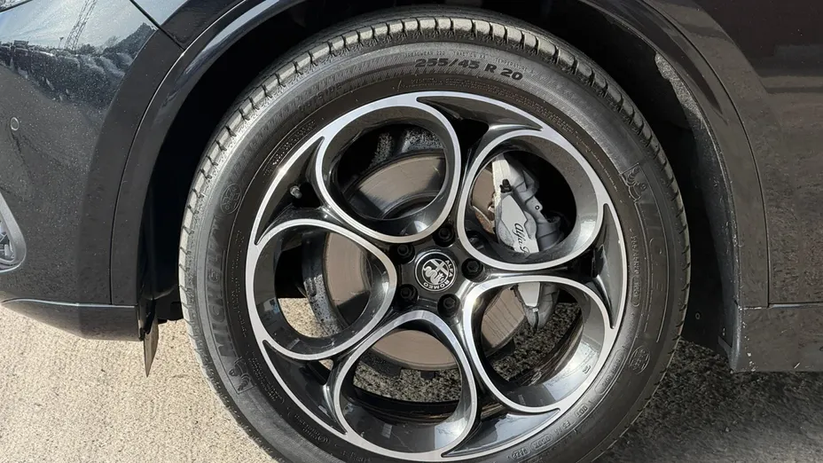 ALFA ROMEO Stelvio Stelvio 2.0 Turbo Veloce Q4 aut