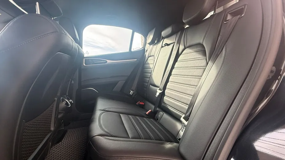 ALFA ROMEO Stelvio Stelvio 2.0 Turbo Veloce Q4 aut