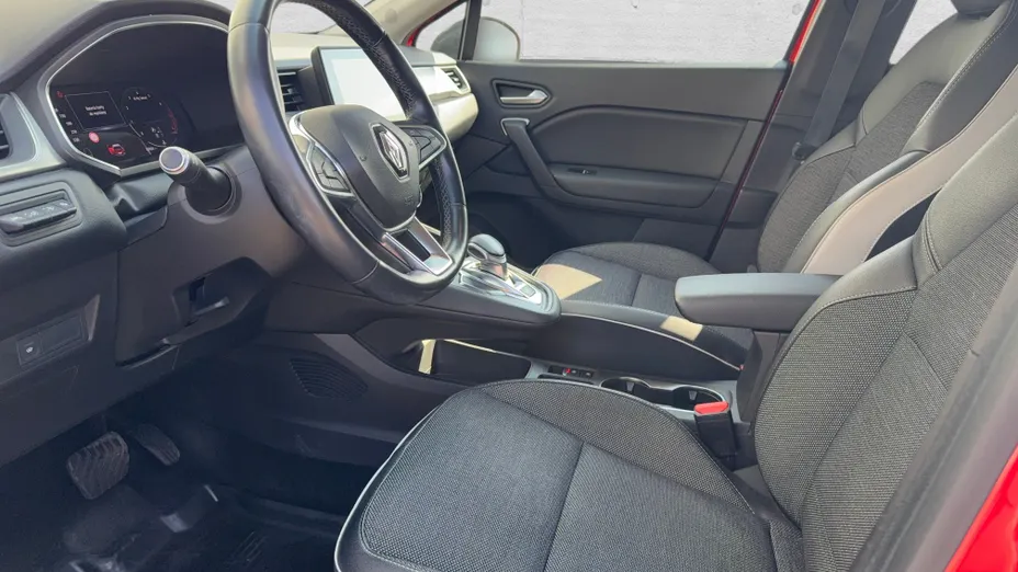 RENAULT Captur Captur 1.3 TCe mHEV Intens EDC