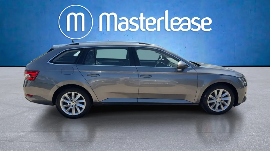 SKODA Superb Superb 2.0 TDI SCR Ambition DSG