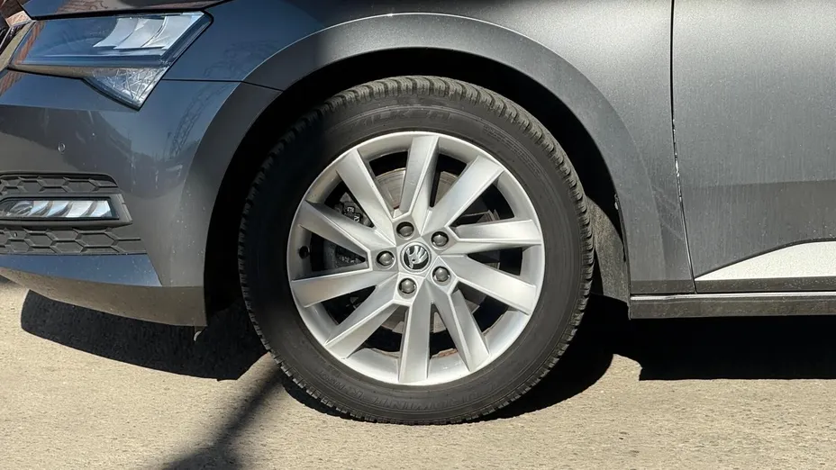 SKODA Superb Superb 2.0 TSI Ambition DSG