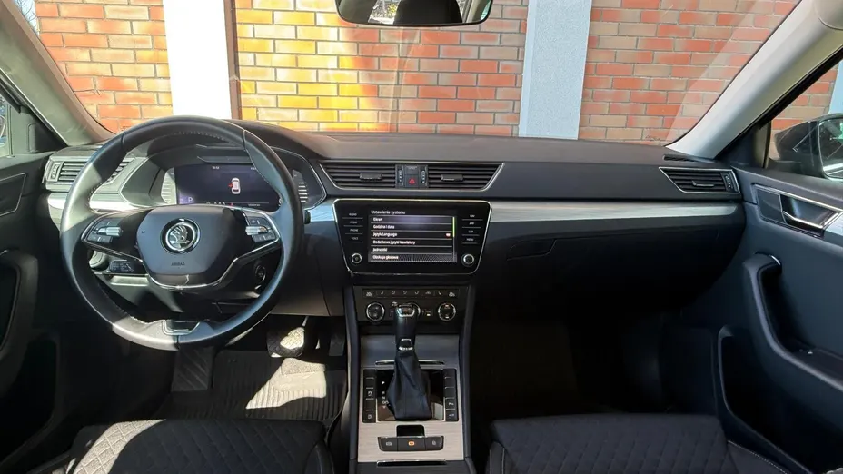 SKODA Superb Superb 2.0 TSI Ambition DSG