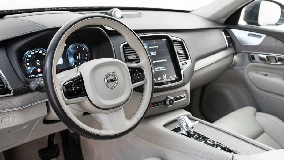 VOLVO XC90 XC90 B5 D AWD Inscription 7os aut