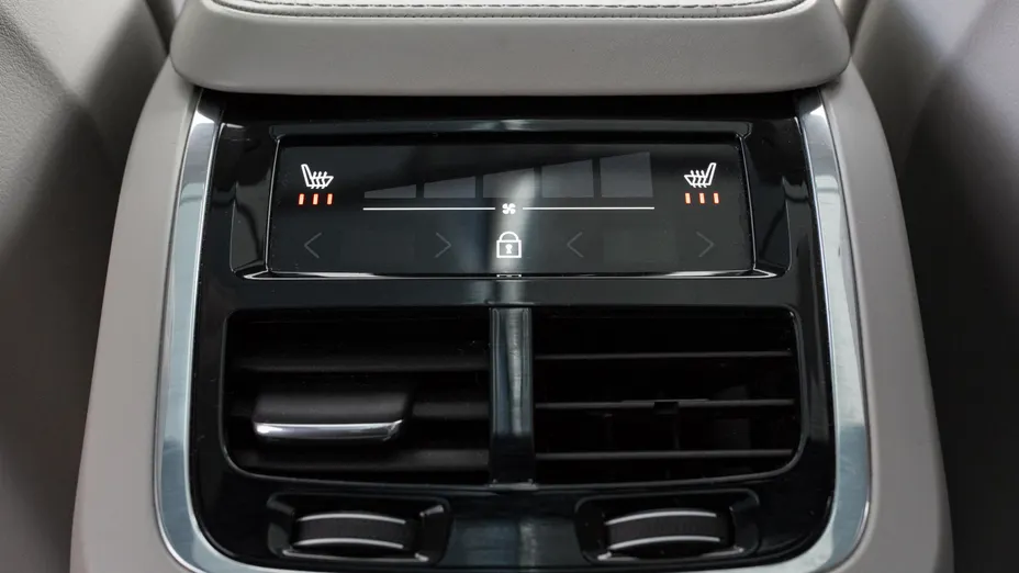 VOLVO XC90 XC90 B5 D AWD Inscription 7os aut