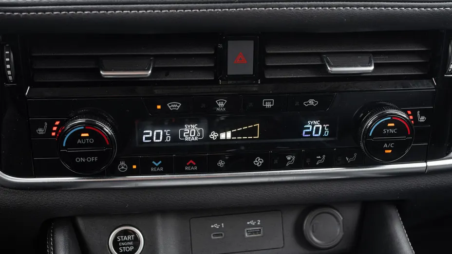 NISSAN X-Trail X-Trail 1.5 VC-T mHEV Tekna 2WD Xtronic 7os