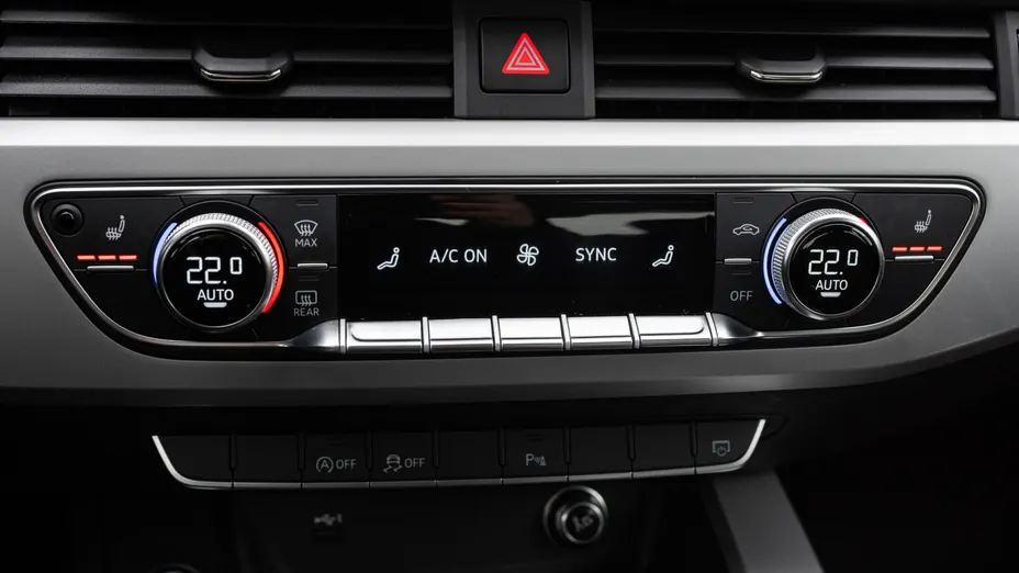 AUDI A4 A4 35 TFSI mHEV S tronic