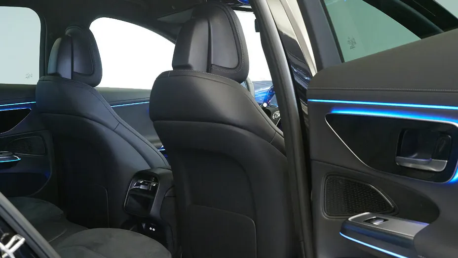 MERCEDES-BENZ E Klasa E 220 d mHEV 4-Matic AMG 9G-Tronic