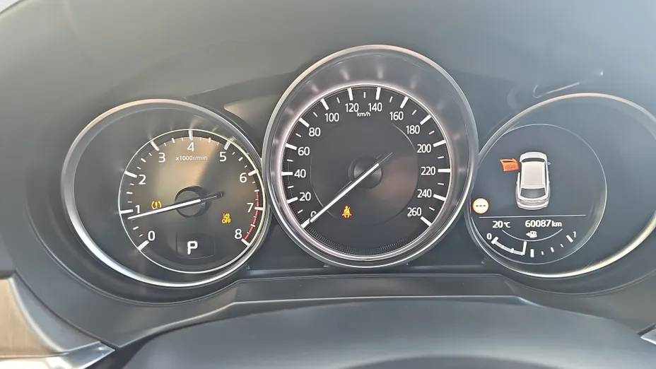 MAZDA 6 6 2.0 Center-Line aut