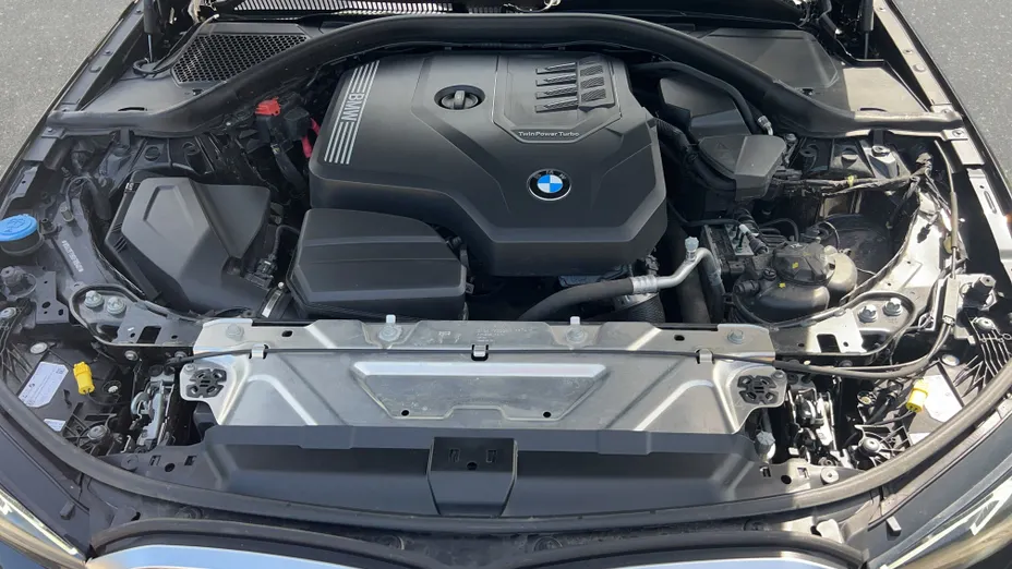 BMW Seria 3 320i M Sport aut