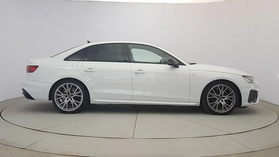 AUDI A4 A4 35 TFSI mHEV S Line S tronic