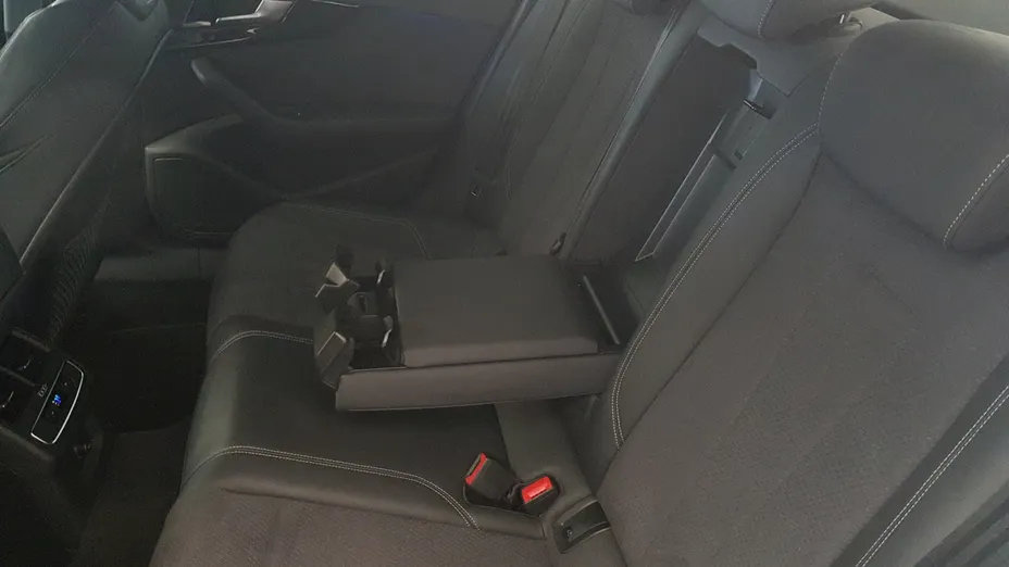 AUDI A4 A4 35 TFSI mHEV S Line S tronic