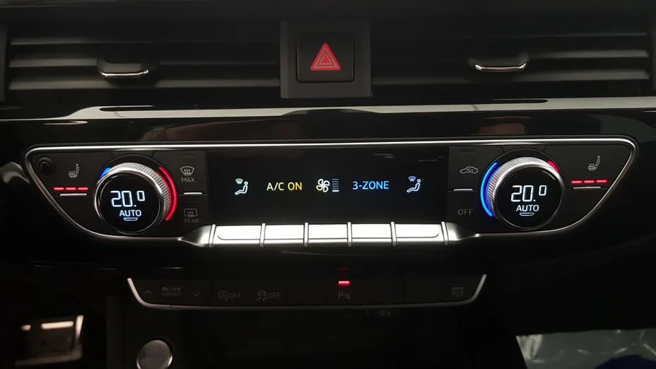 AUDI A4 A4 35 TFSI mHEV S Line S tronic