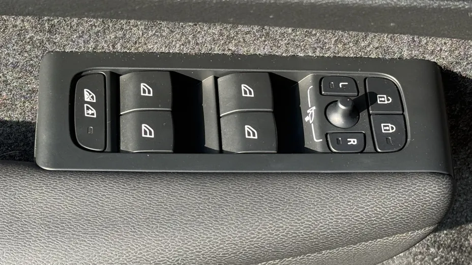 VOLVO XC40 XC40 B3 Essential aut