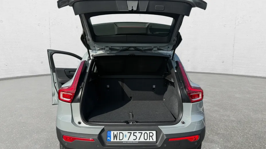 VOLVO XC40 XC40 B3 Essential aut