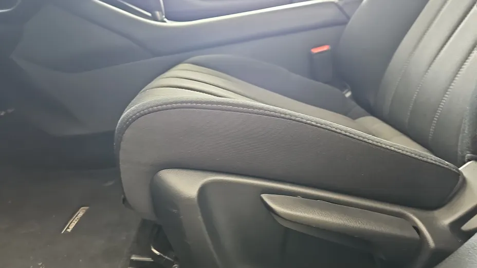 MAZDA 6 6 2.0 Center-Line aut