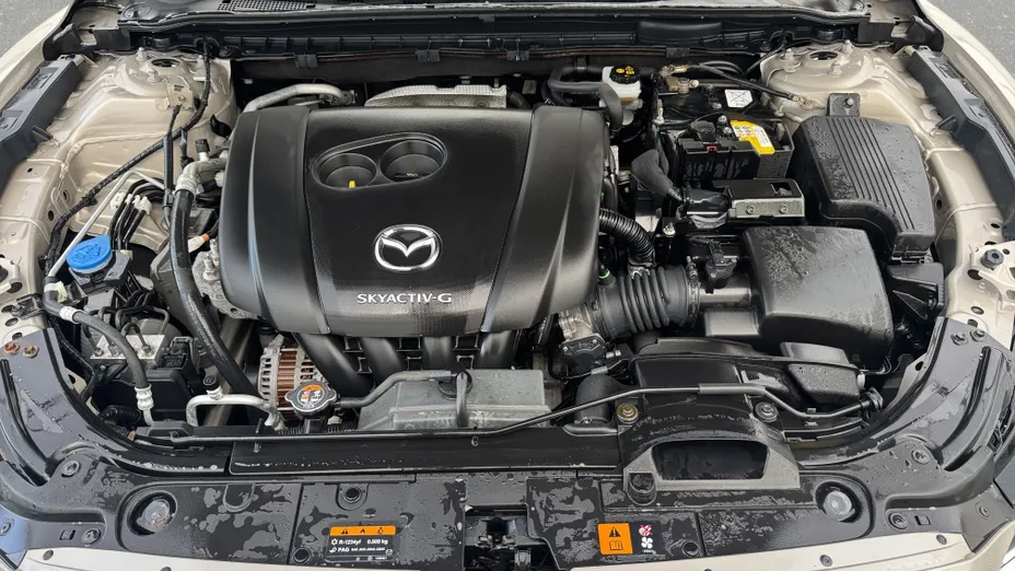 MAZDA 6 6 2.0 Center-Line aut