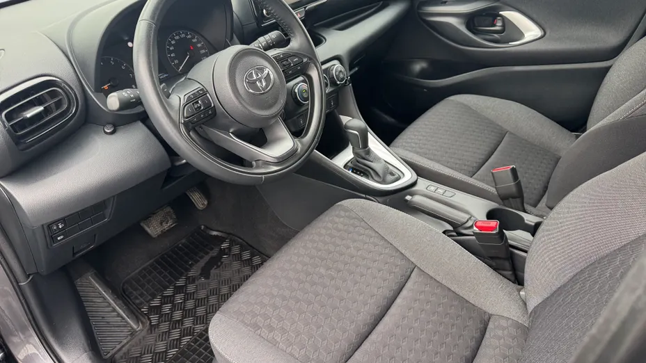 TOYOTA Yaris Yaris 1.5 Comfort CVT