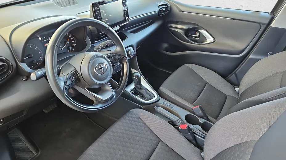 TOYOTA Yaris Yaris 1.5 Comfort CVT