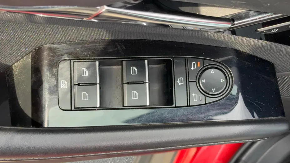 MAZDA CX-30 CX-30 2.0 mHEV Hikari 2WD aut