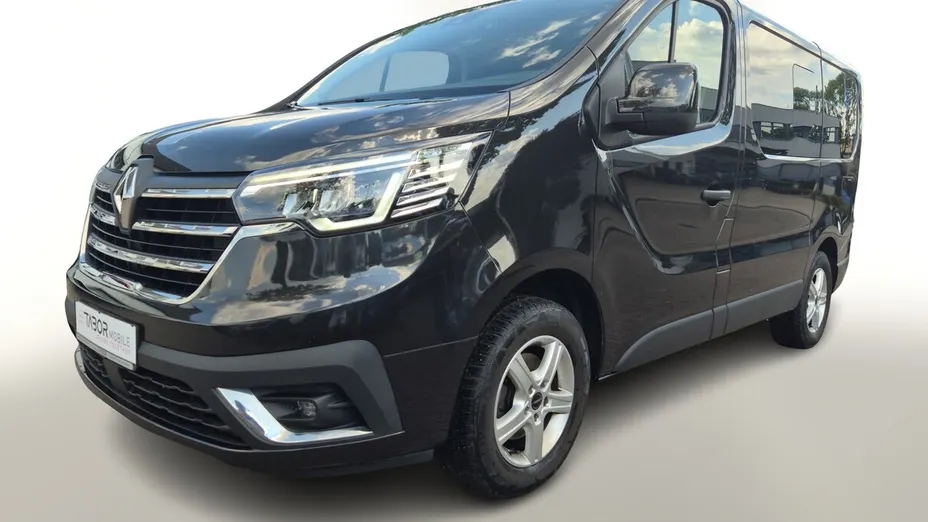 RENAULT Trafic -