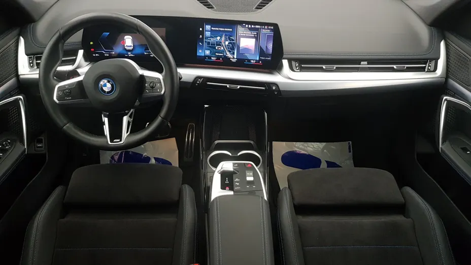 BMW iX1 iX1 xDrive30 66.5kWh M Sport