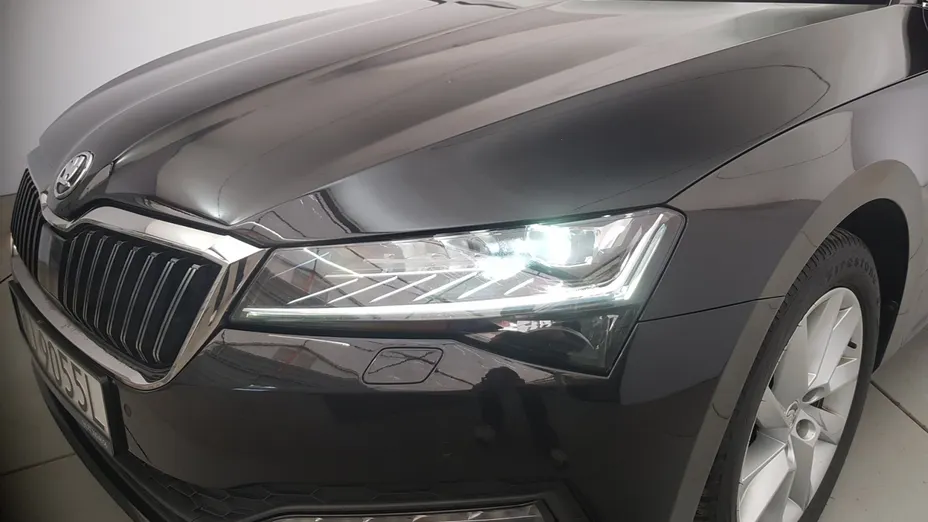 SKODA Superb Superb 2.0 TDI SCR 4x4 Ambition DSG