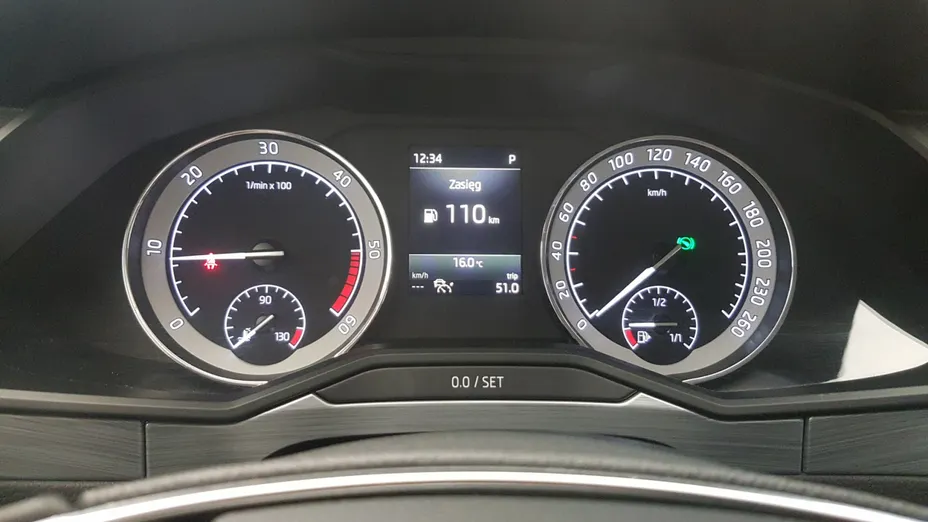 SKODA Superb Superb 2.0 TDI SCR 4x4 Ambition DSG