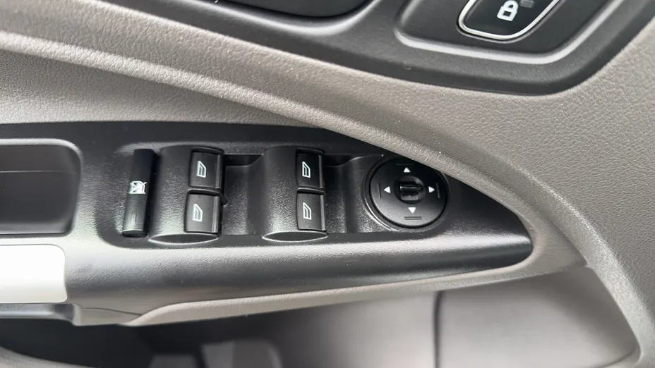 FORD Transit Connect Transit Connect Kombi 220 L1 Trend