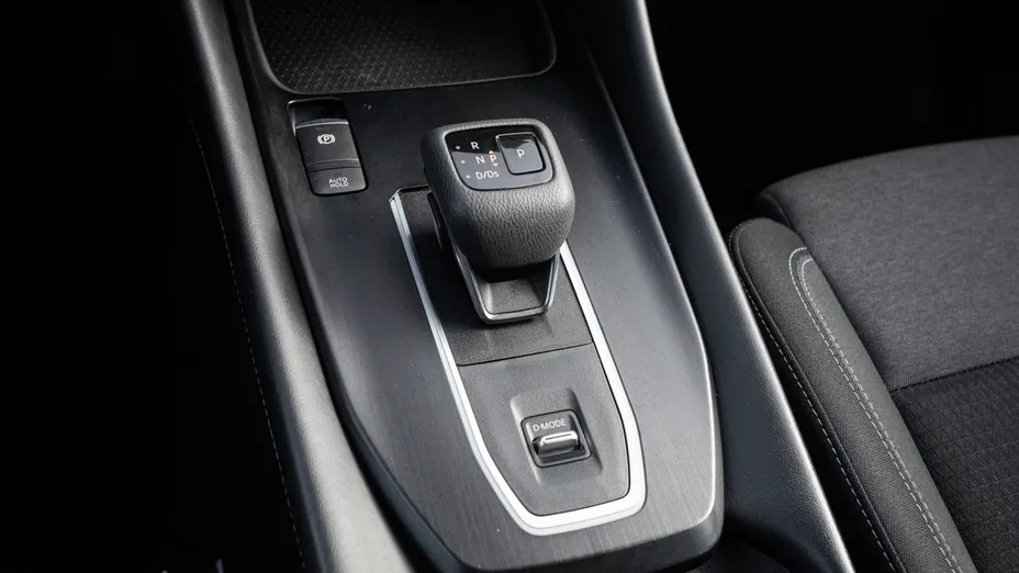 NISSAN Qashqai Qashqai 1.3 DIG-T mHEV N-Connecta Xtronic