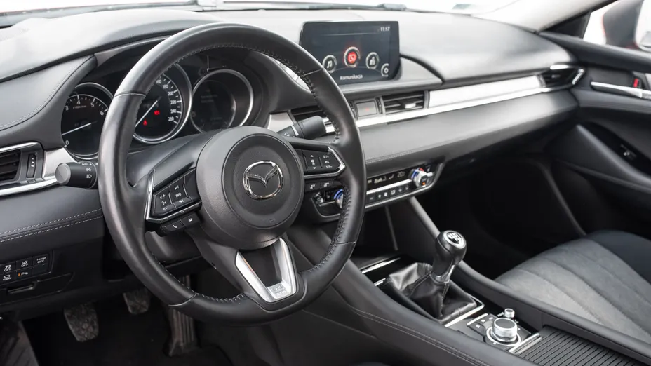 MAZDA 6 6 2.0 SkyJoy