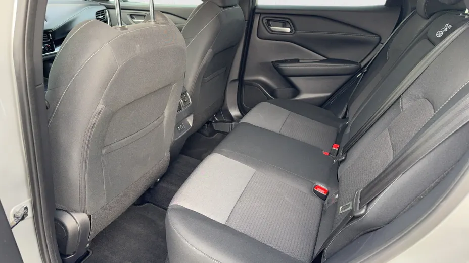 NISSAN Qashqai Qashqai 1.3 DIG-T mHEV N-Connecta Xtronic