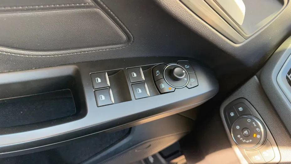 FORD Focus Focus 1.0 EcoBoost mHEV Titanium X aut