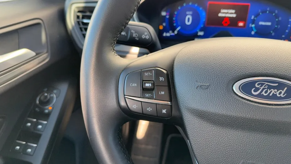 FORD Focus Focus 1.0 EcoBoost mHEV Titanium X aut