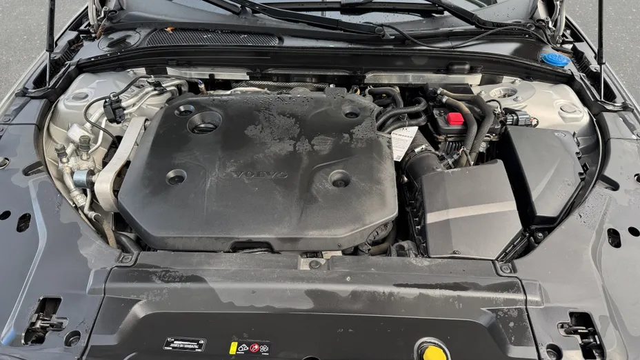 VOLVO V90 V90 B4 D AWD Plus Bright aut