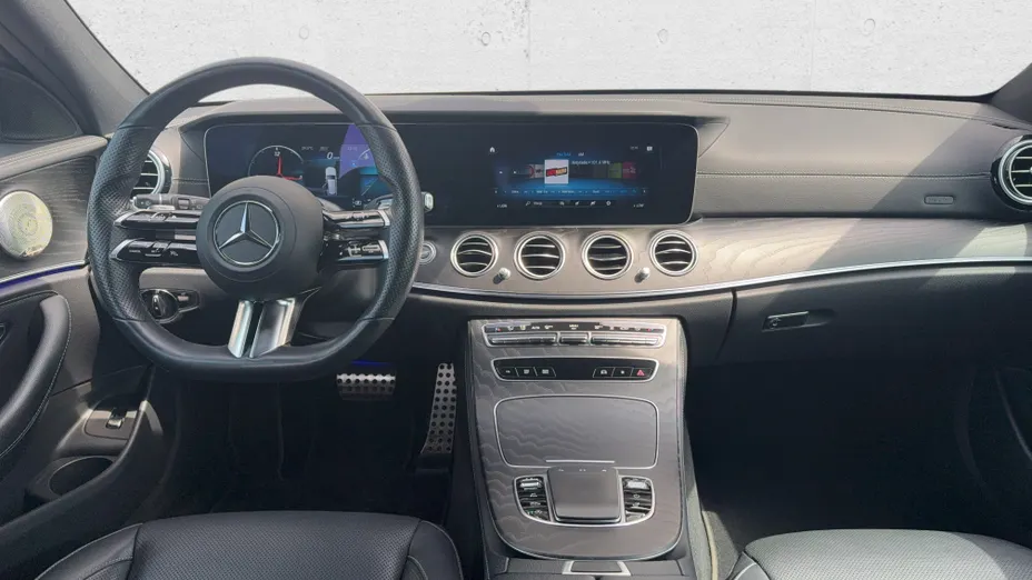 MERCEDES-BENZ E Klasa E 220 d 4-Matic Business Edition