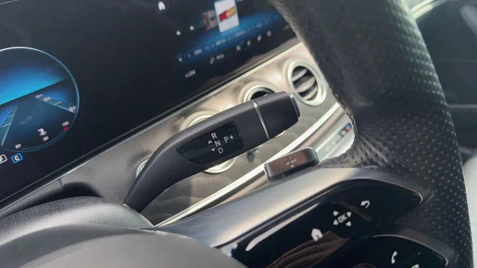 MERCEDES-BENZ E Klasa E 220 d 4-Matic Business Edition