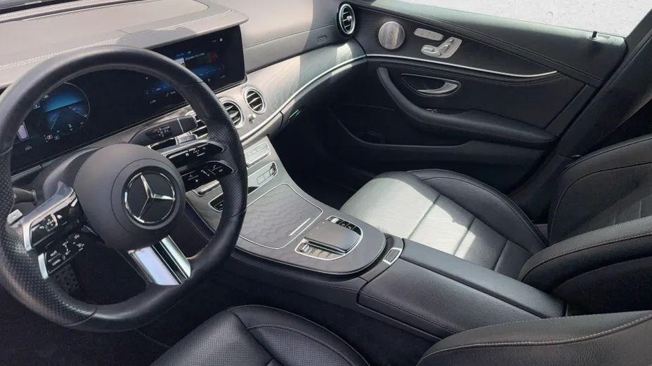 MERCEDES-BENZ E Klasa E 220 d 4-Matic Business Edition